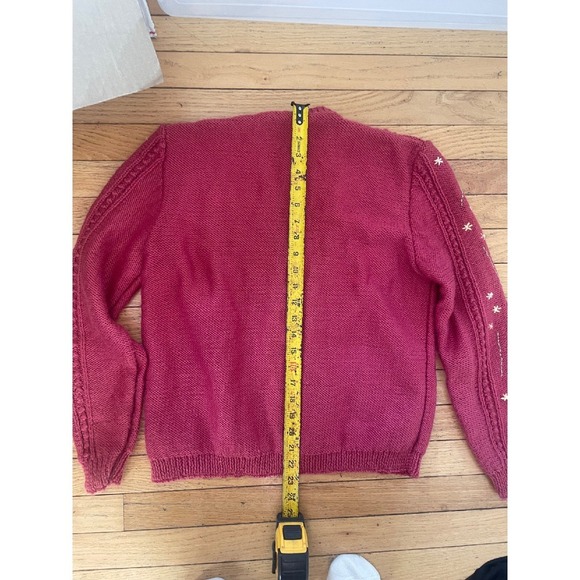 Dark pink floral Embroidered cottage core grandma core cardigan sweater large - Picture 3 of 4